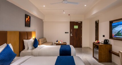 Lords Studio Inn Jamnagar Room Type - Deluxe Twin Bed