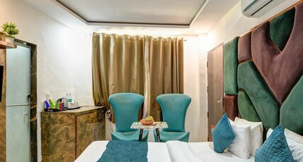 Hotel Double RR Near New Delhi Railway station & Connaught Place Room Type - Four Bed Family Rooms Hotel Double RR Near New Delhi Railway station & Connaught Place Room Type - Four Bed Family Rooms