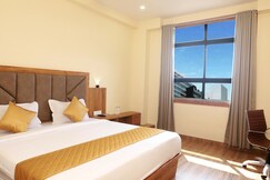 Hotel BKC Minerva - Near Trade Centre