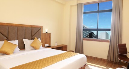 Hotel BKC Minerva - Near Trade Centre Room Type - Deluxe Room