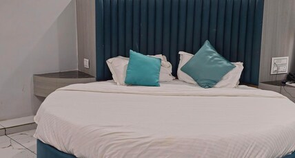 HOTEL GERMAN Room Type - LUXURY JACUZZI ROOM