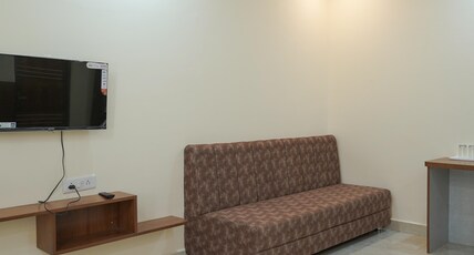 HOTEL AMOGH PALACE Room Type - Deluxe Room