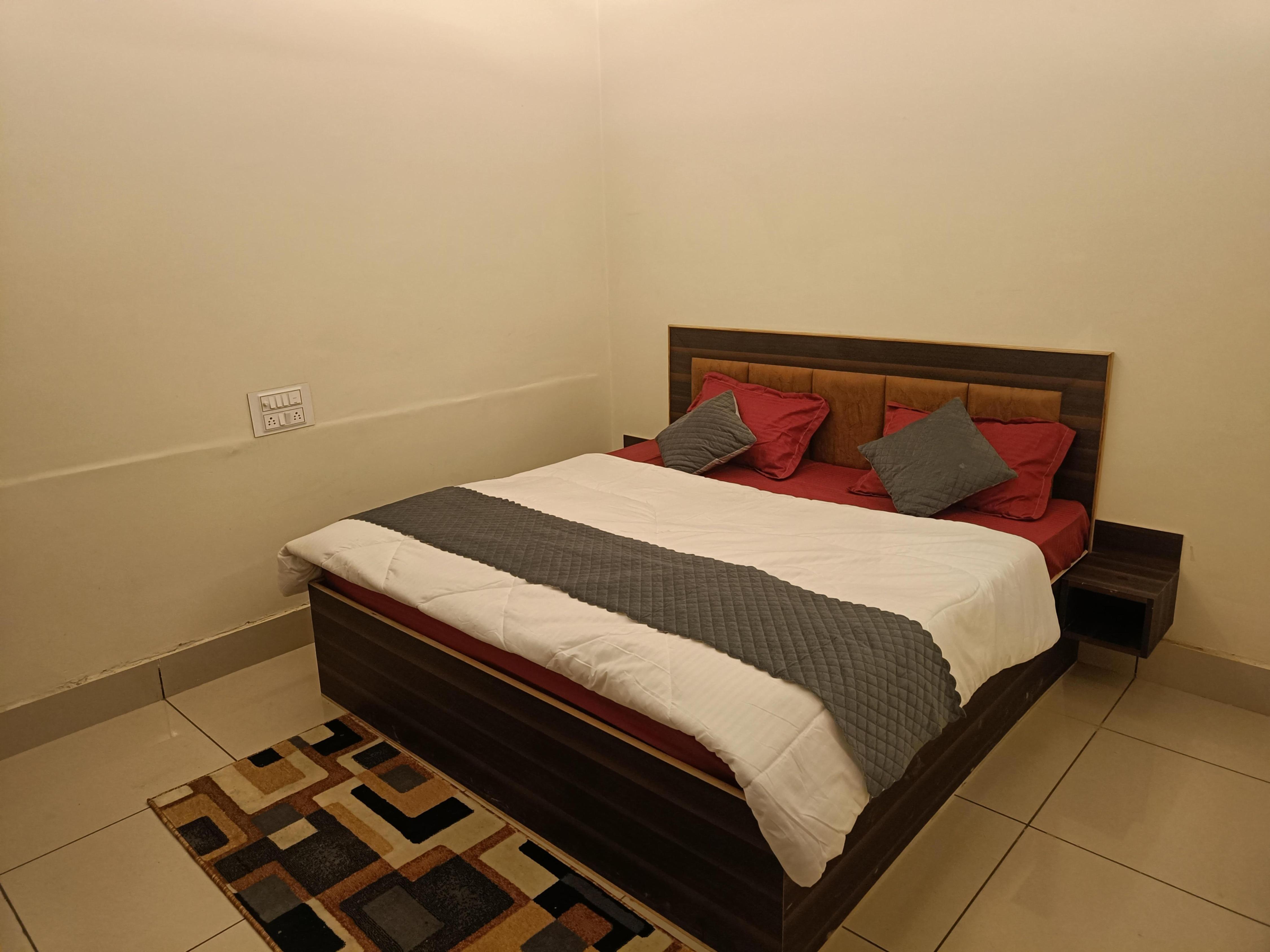 Photos of Hotel King, Hanumangarh