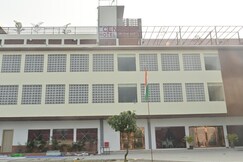 Centrum Hotel and Resort