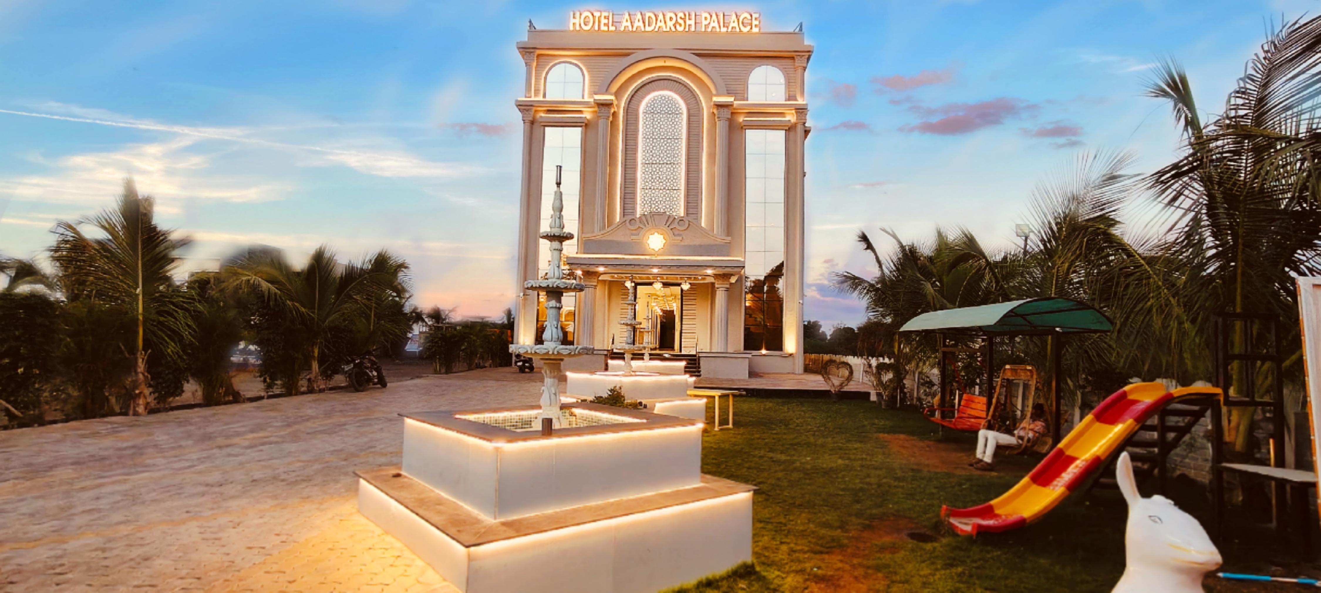 Hotel Aadarsh Palace
