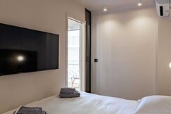 Beautiful renovated flat - close to Martinez Hotel