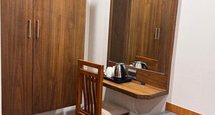 Pam Premium Hotel Vadodara Room Type - Grand Room