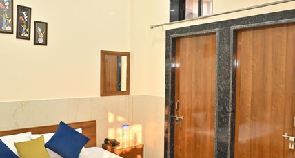 Hotel GPS Inn Room Type - DELUXE ROOM