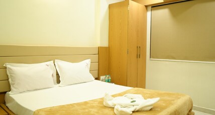 Hotel Sai Pratham Room Type - Standard Double Bed Non AC