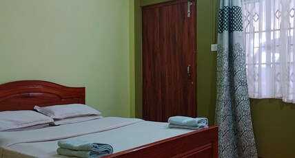 Cafe Sola BnB | Roof Top Cafe with Valley View Room Type - Two Bedroom Apartment with Kitchen(201)