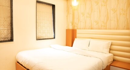 Hotel Sunshine Palace Room Type - DELUXE ROOM