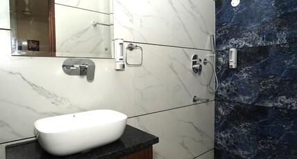 Hotel Chandigarh Heights - Airport Road Manali Highway Transit Hotel Room Type - Elite Room