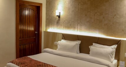 Four Leaf Hotel Arjuna Manor, Varanasi Room Type - Super Deluxe Room Fountain View