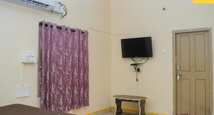 Bacpack Monkey Home Stays Room Type - Cool Stay
