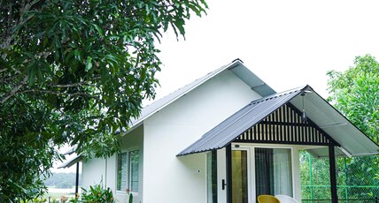 Lanka Valley Resorts Room Type - POOL VILLA SUITES