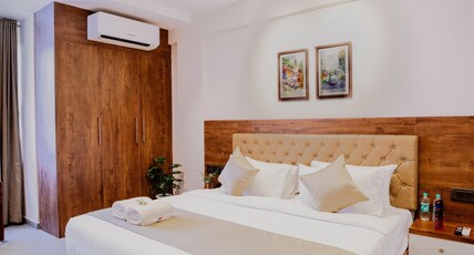 Seaking Suits Room Type - Premium Room