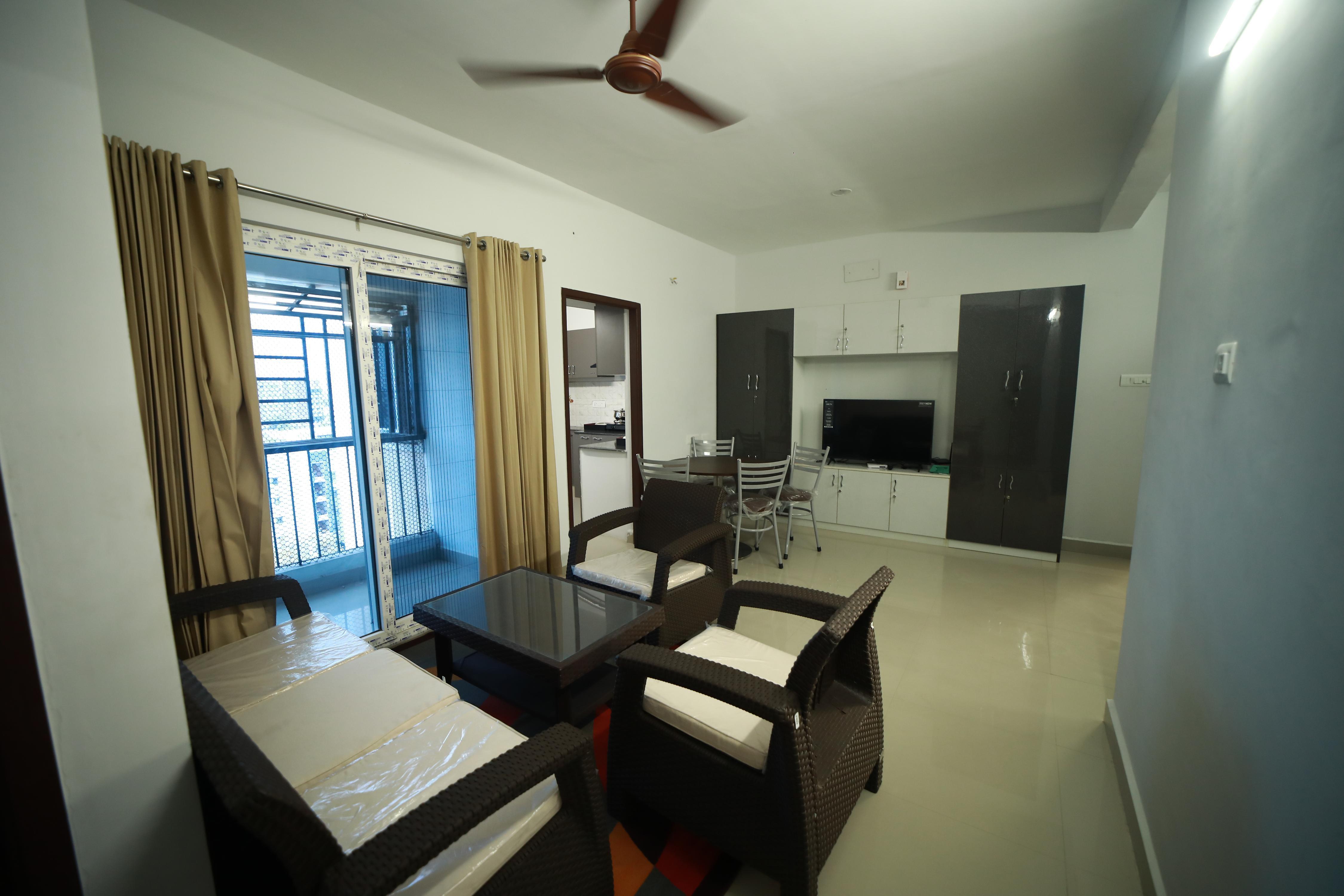 Mitra Inn Serviced Apartment - Tap to explore photos