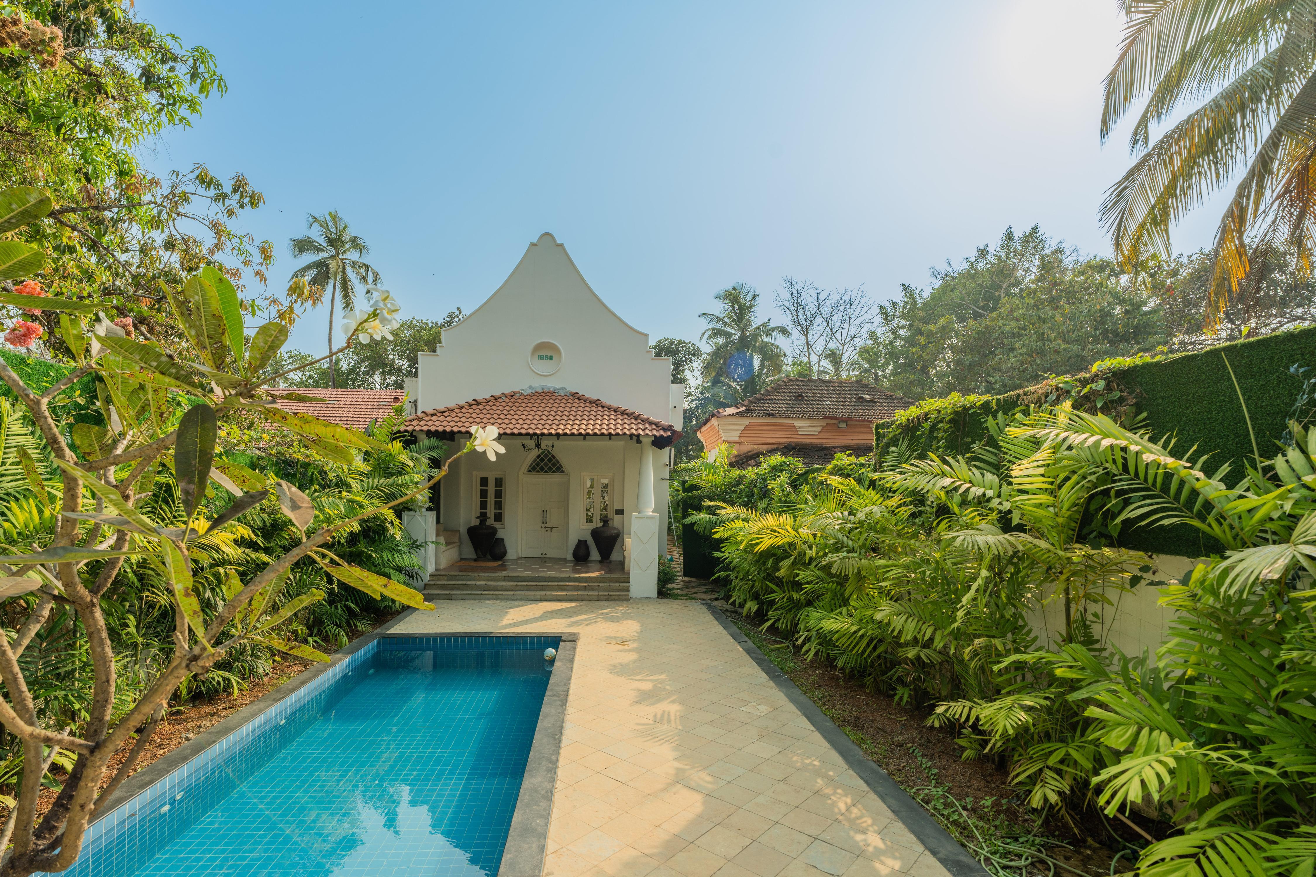ELIVAAS Maison 10 | Luxe 4 BHK Villa With Pvt Pool, Garden & Portuguese Charm