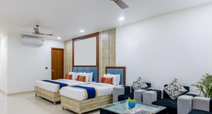 Hotel Golden Valley Room Type - Suite Room with Living Area