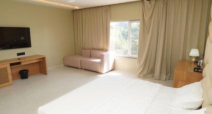 Hotel Anvi Room Type - Suite