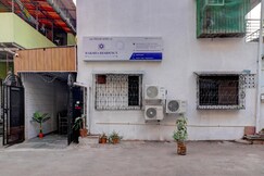 Hotel Raksha Residency