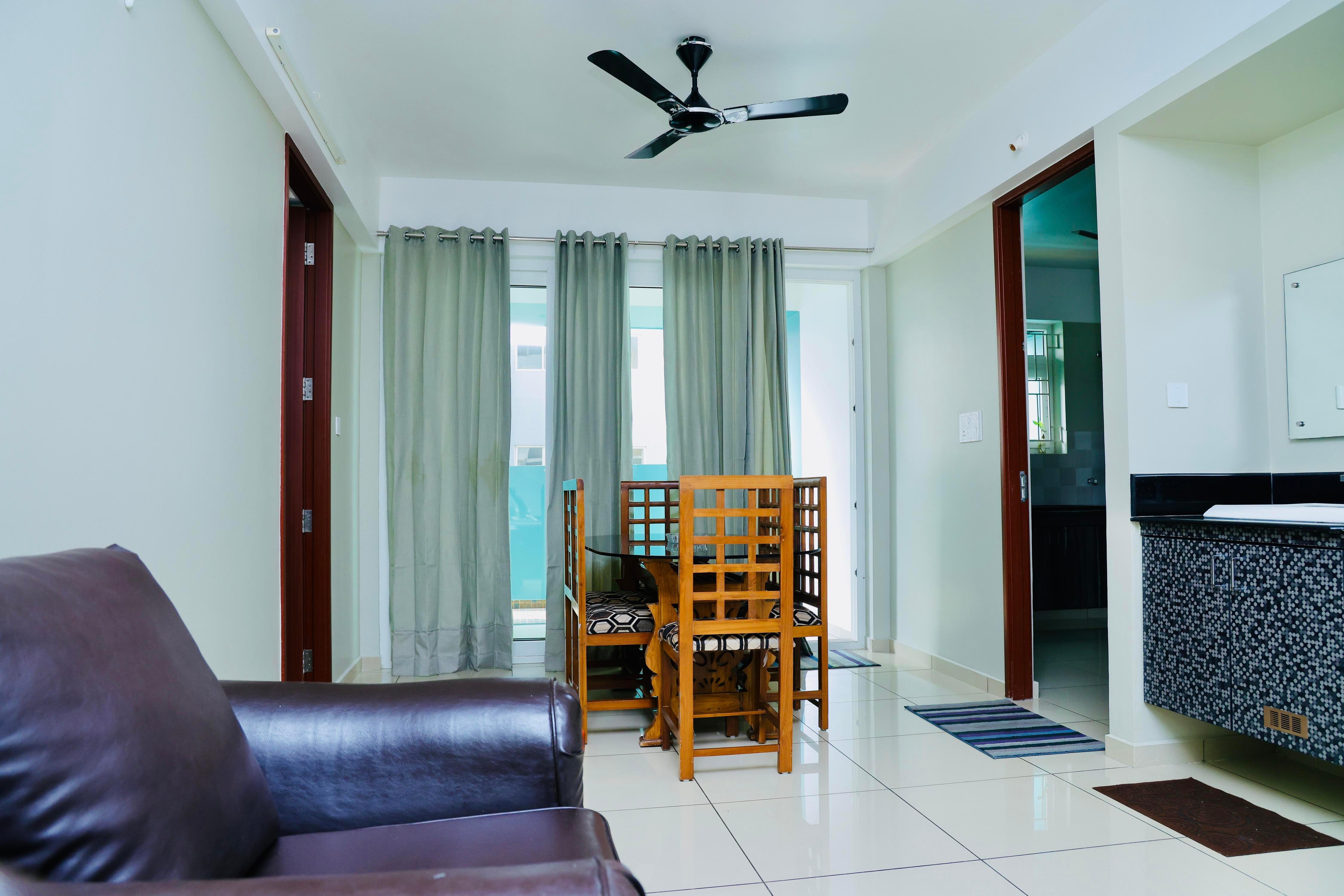Luxe Oasis Palm Opposite LULU Mall Trivandrum - Tap to explore photos