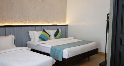 Zinnia Villa Room Type - Family Room Balcony