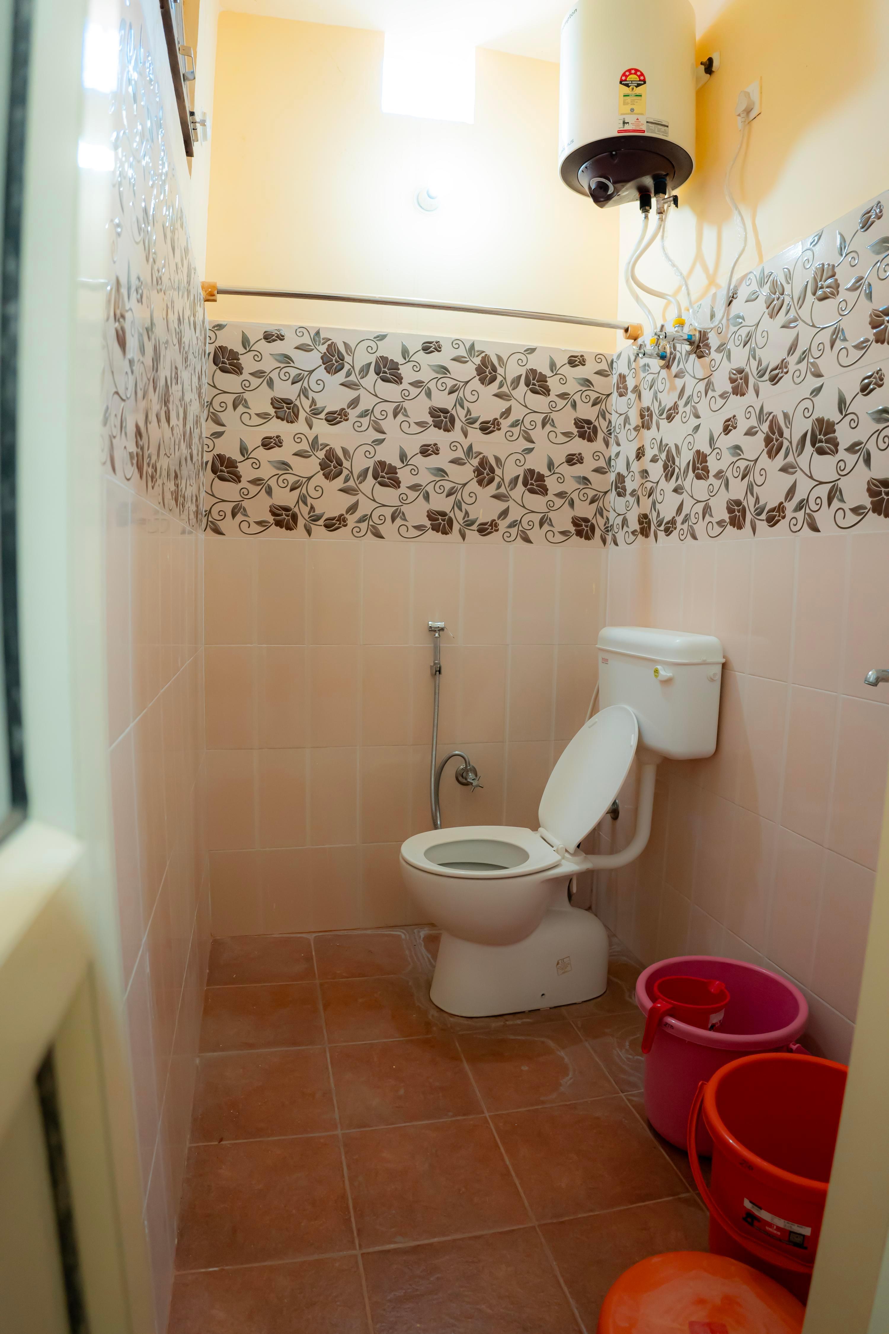 Holiday Raja Rasoi & Homestay - Tap to explore photos
