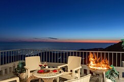 Alaya Stays Evara Serene 4 BHK Hill Retreat with Balcony, Fireplace & Scenic Views
