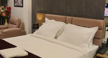 THE ASHIYANA PRIDE Room Type - Club