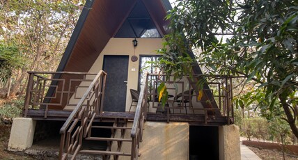 BIRDS NEST RESORT - Thane Room Type - COZY RETREAT COTTAGES