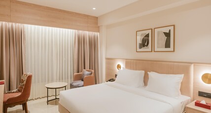 Loft Business Hotel Room Type - Executive Room