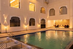 THE ROSEWALK HERITAGE