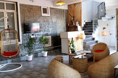 Alpine BnB near Bus Stand