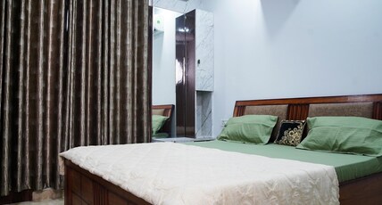 Sky Heaven Retreat Room Type - FF Room no . 3