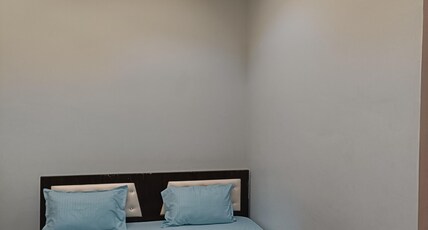 New Kaka Palace Room Type - Standard Bedroom 4