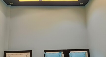 New Kaka Palace Room Type - Standard Bedroom 5