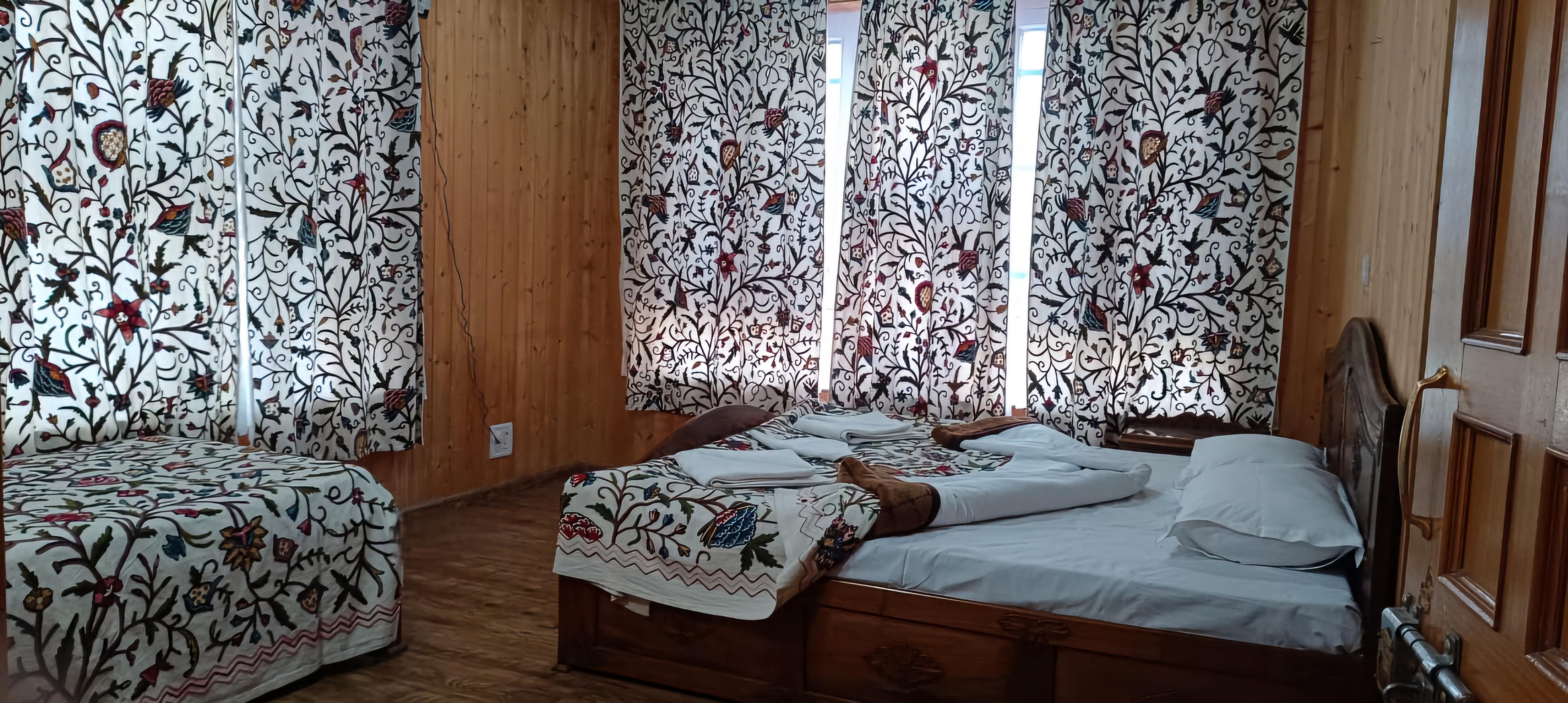 Magnolia Homestay - Tap to explore photos