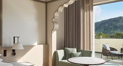 Udaipur Marriott Hotel Room Type - Premier Room with Balcony