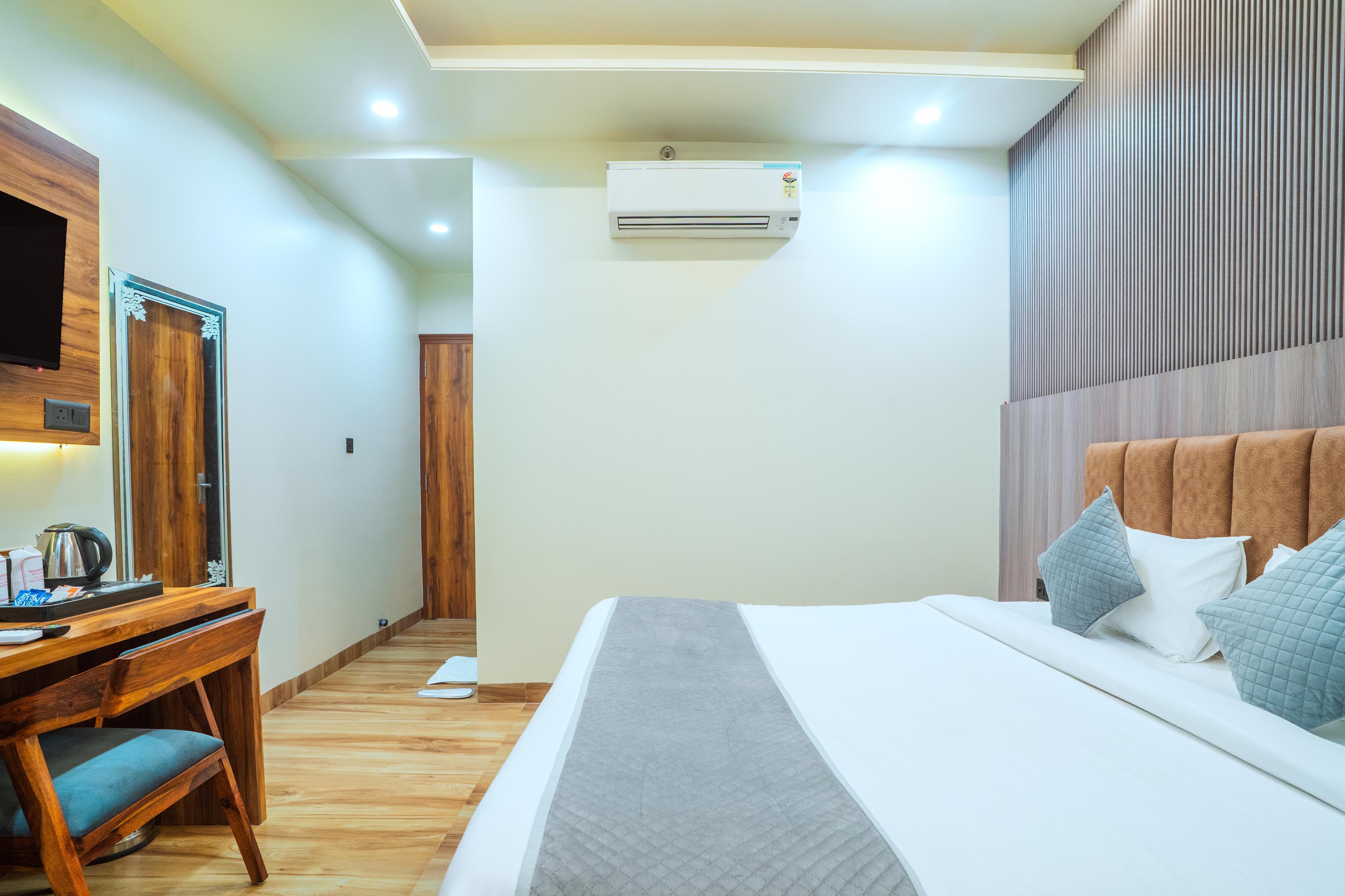 Hotel De Grand Dwarka- Near Jaipur Airport - Tap to explore photos