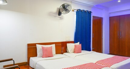 Sri Vishnu Inn Room Type - Deluxe Twin