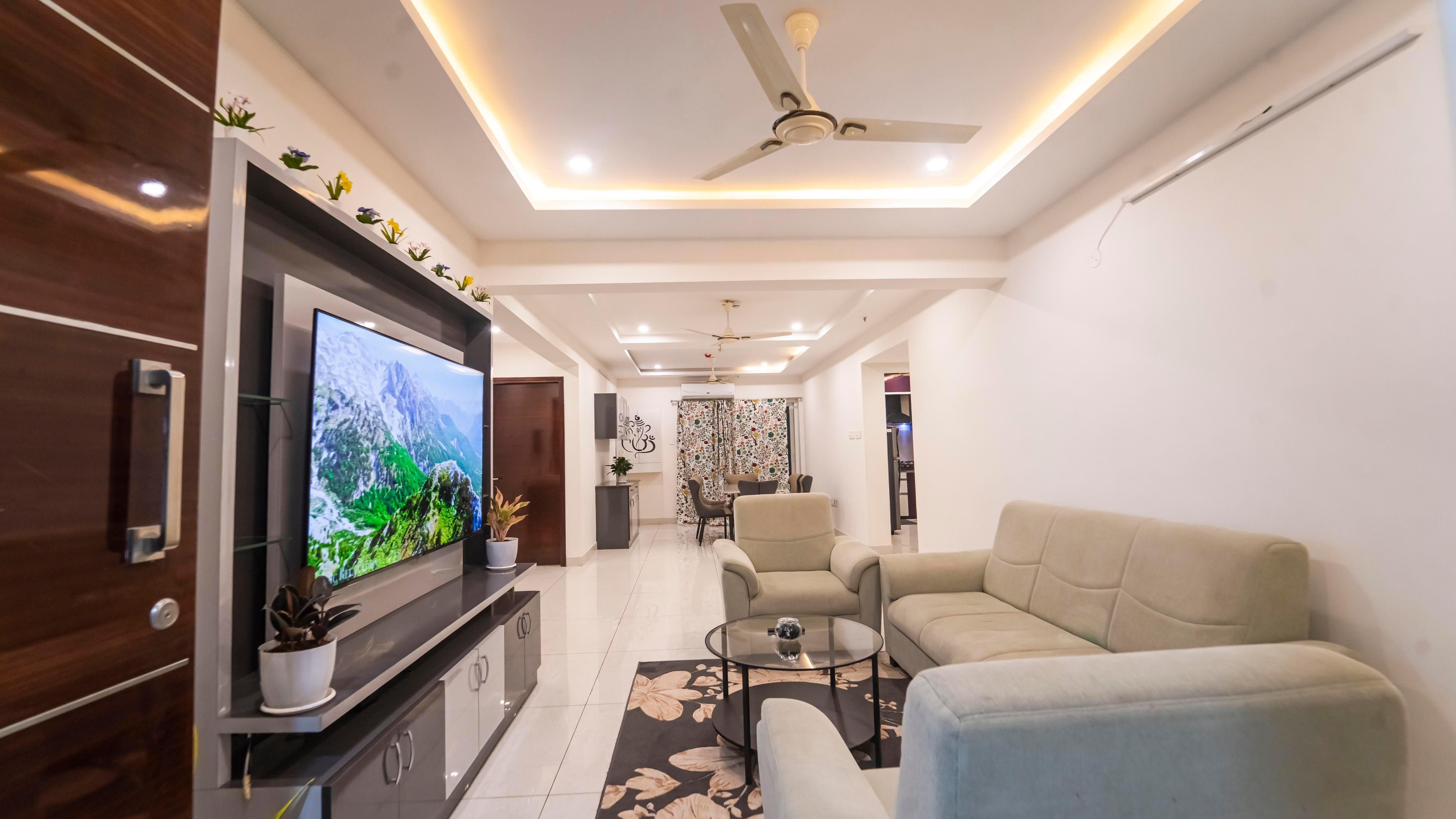 Luxurious 3bhk home stay with ORR view - Tap to explore photos