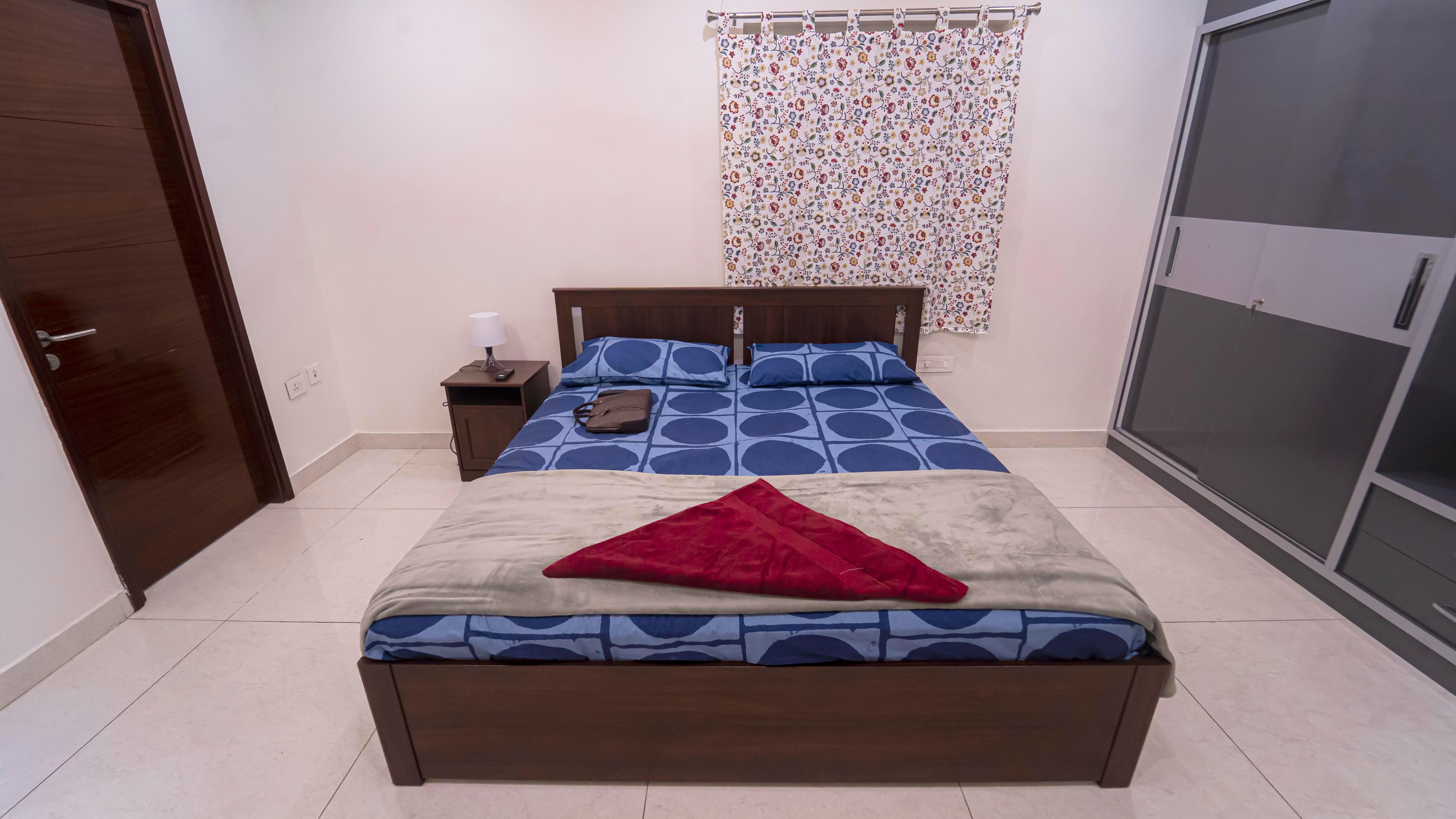 Luxurious 3bhk home stay with ORR view - Tap to explore photos