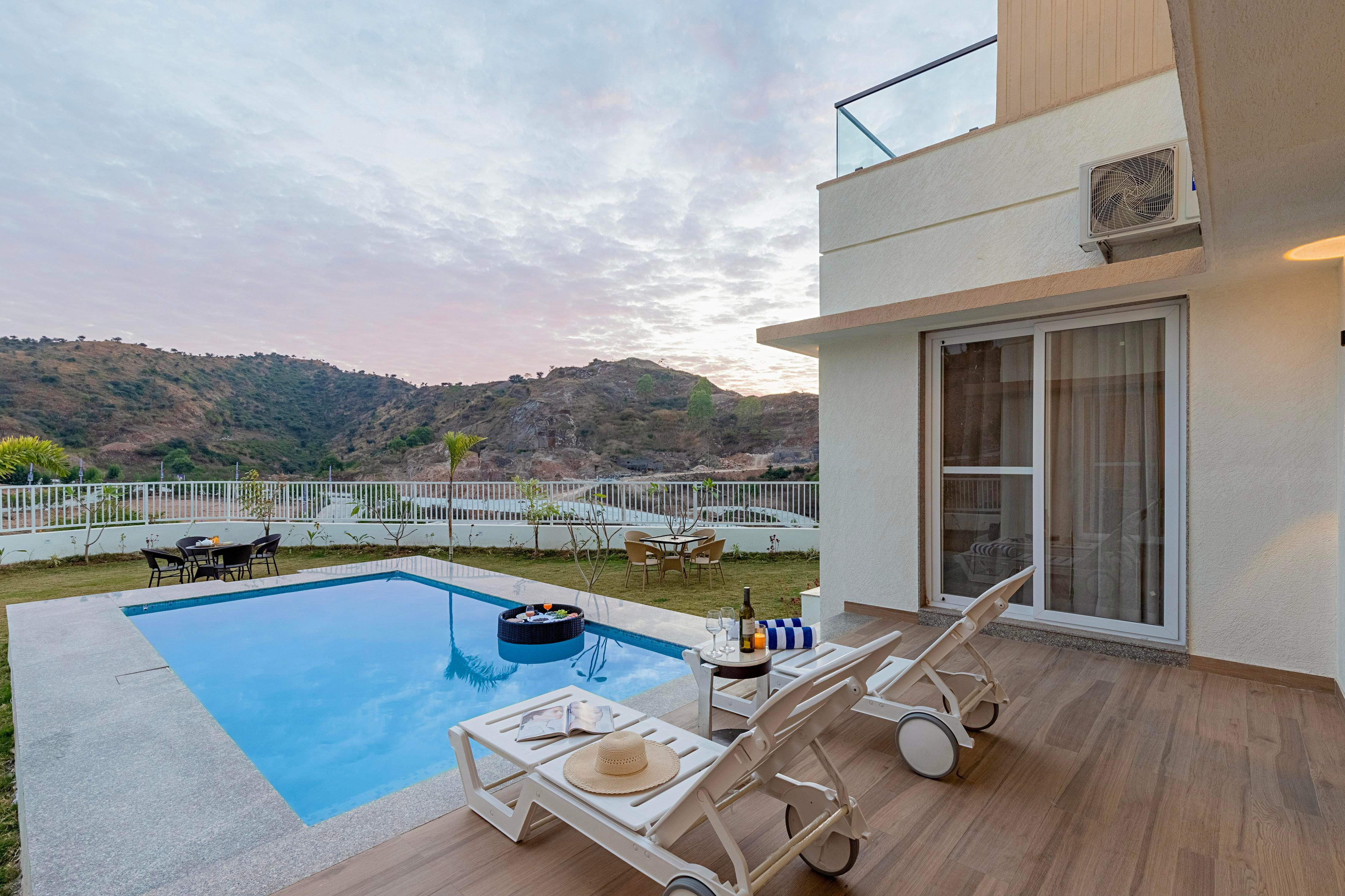 Villa Balancia 4 BHK Villa With Pvt Pool & Garden - Tap to explore photos