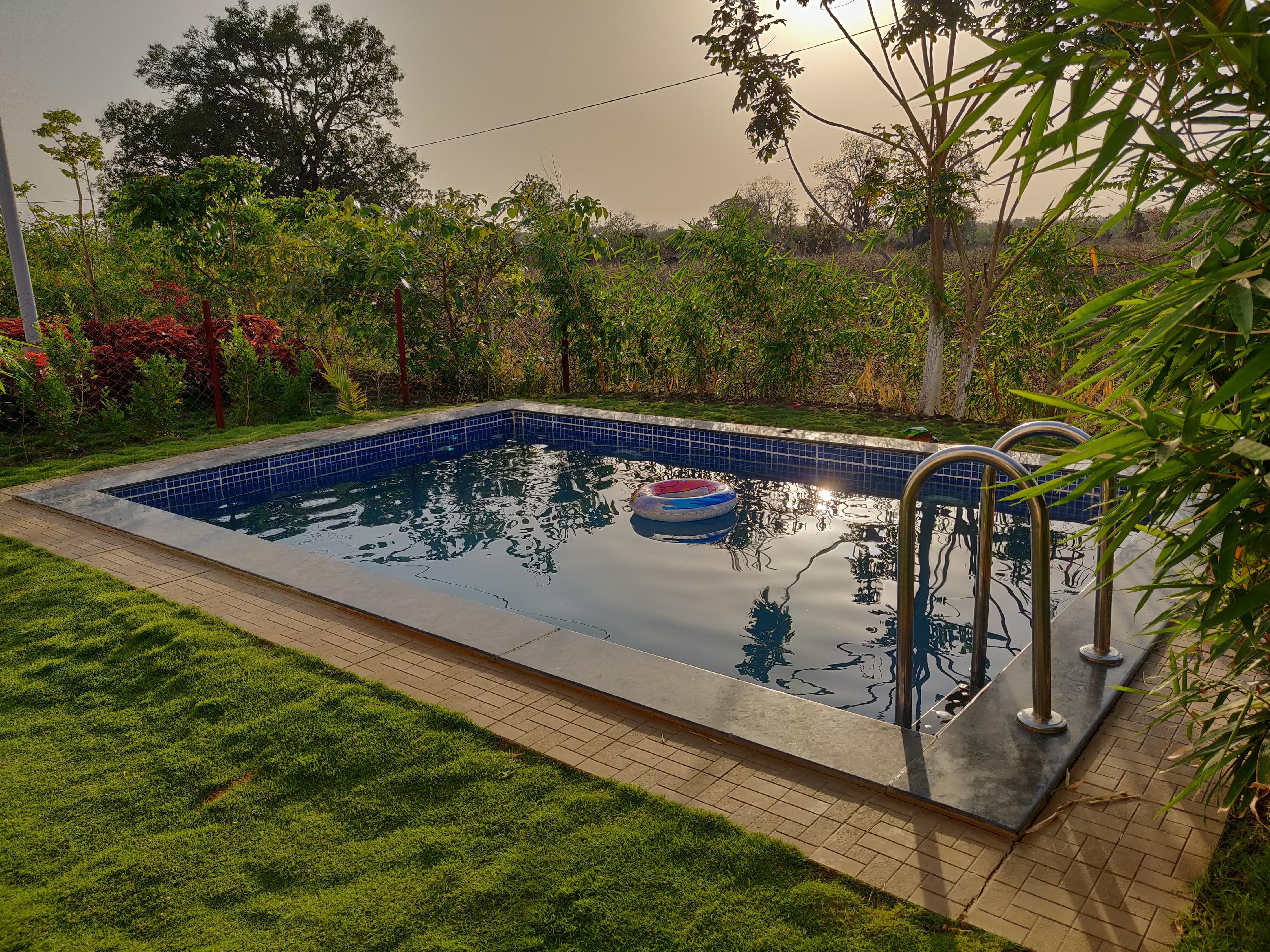 Nostalgia Vacation 2BHK Villa with Pvt Pool - Tap to explore photos