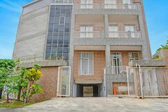 OYO 170 RBN Stays