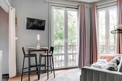 Peaceful studio - 2P - Near the Canal Saint-Martin