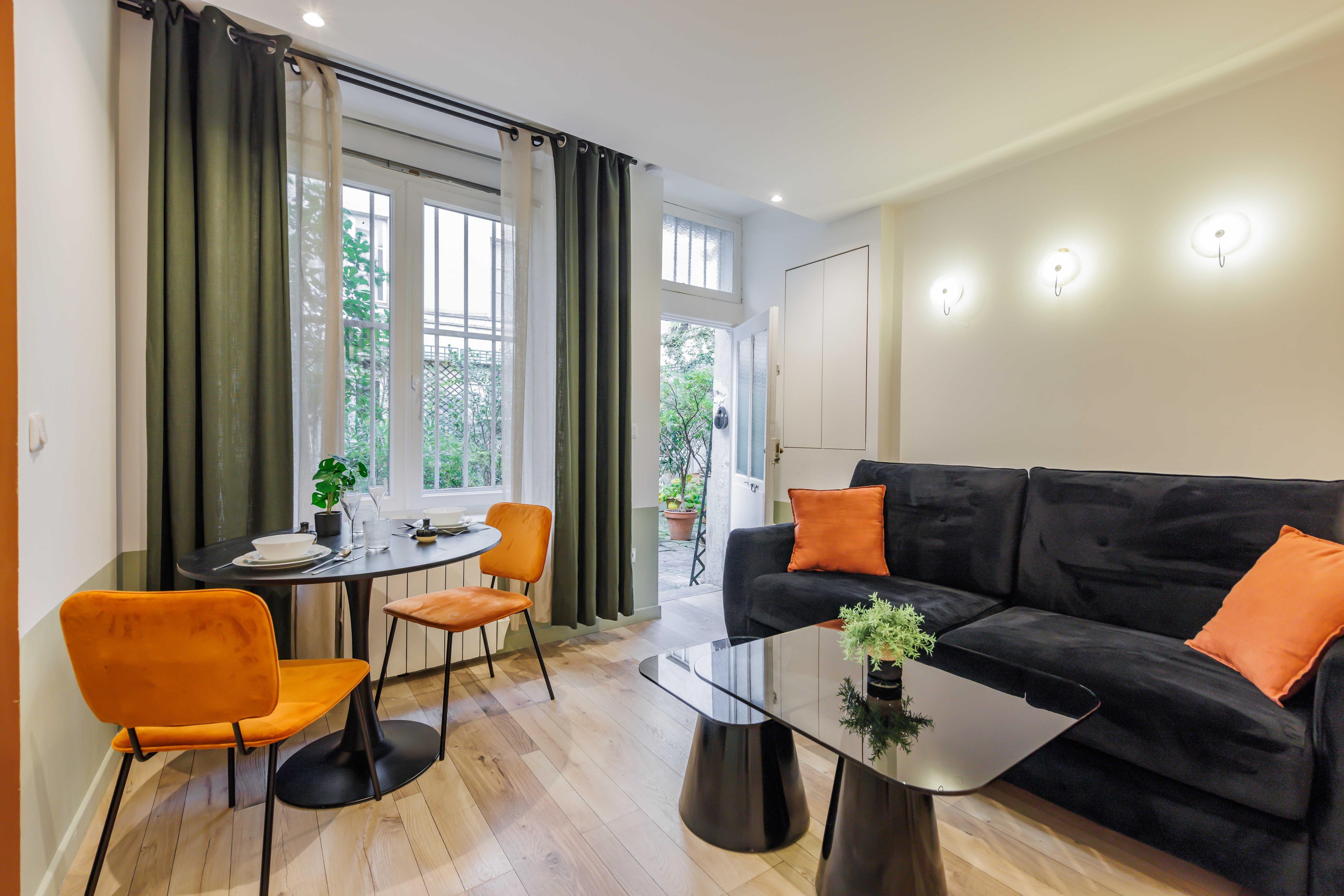 Cozy appartement- 1BR/3P - Arts-et-Metier - Tap to explore photos
