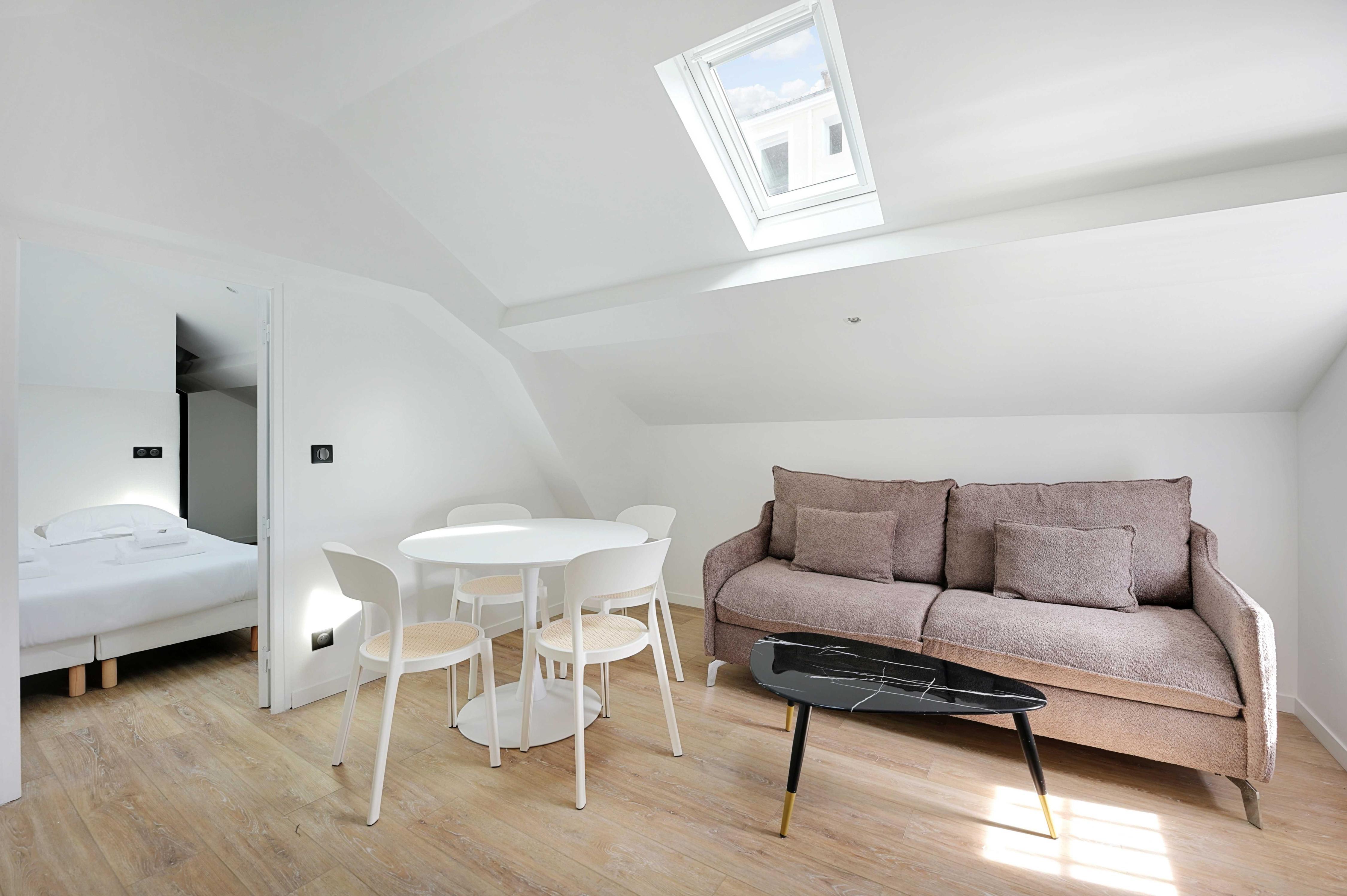 Superb apartment - 1BD/4P - near Paris - Tap to explore photos