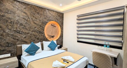 Hotel Cosmos Green Room Type - Deluxe Room